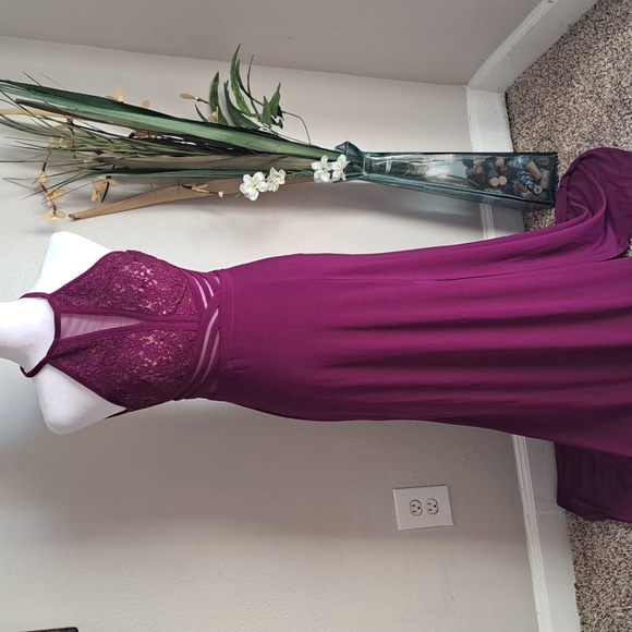 Morgan & Co Womens Purple Lace Trim Evening Dress Gown Junk Sz Small (5) - Picture 3 of 16